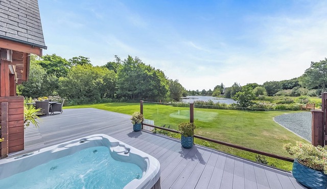 3 bedroom accommodation in Anglesey