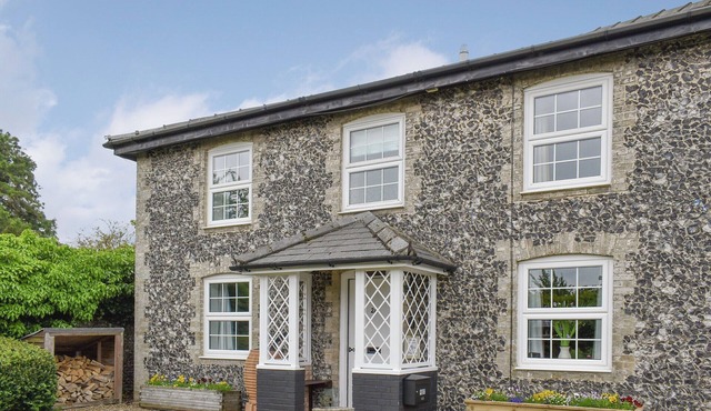 3 bedroom accommodation in Beck Row