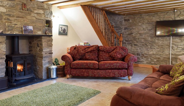 3 bedroom accommodation in Llangeitho, near Tregaron