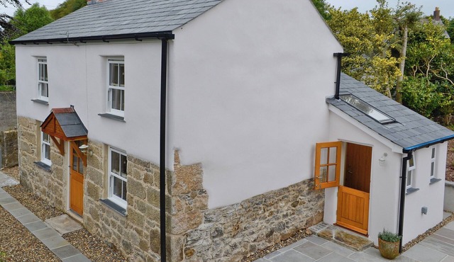 3 bedroom accommodation in Biscovey, near St Austell