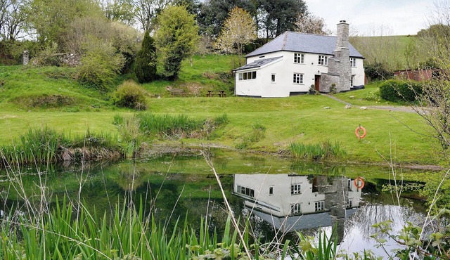 3 bedroom accommodation in Huckham, near Dulverton