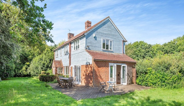 3 bedroom accommodation in Westfield, near Hastings