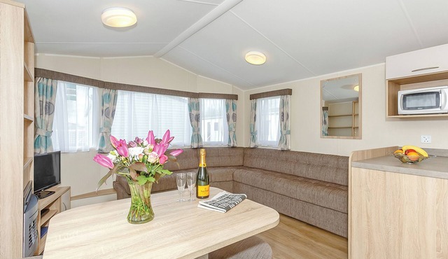 3 bedroom accommodation in Talacre, Holywell