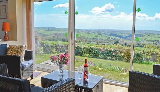 3 bedroom accommodation in Bittaford, near Ivybridge