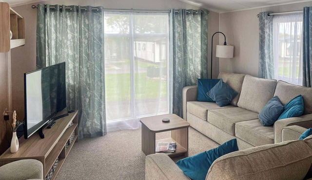 3 bedroom accommodation in New Quay