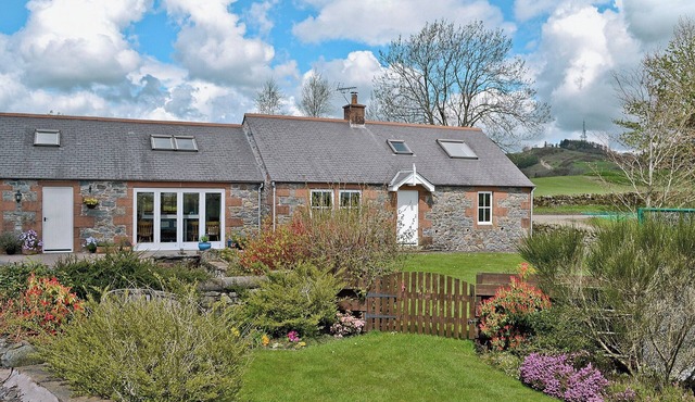3 bedroom accommodation in Irongray, Dumfries