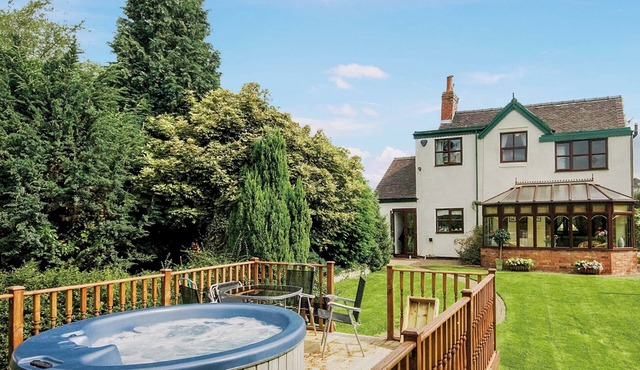 3 bedroom accommodation in Overseal