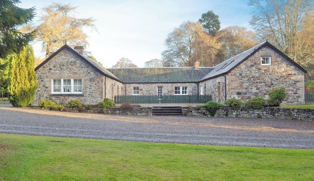 3 bedroom accommodation in Scaniport, near Inverness