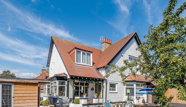 3 bedroom accommodation in Skegness