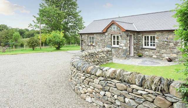 3 bedroom accommodation in Tregaron