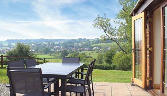 3 bedroom accommodation in Tregynon