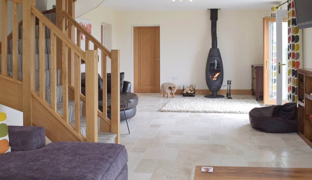 3 bedroom accommodation in Red Roses, near Whitland