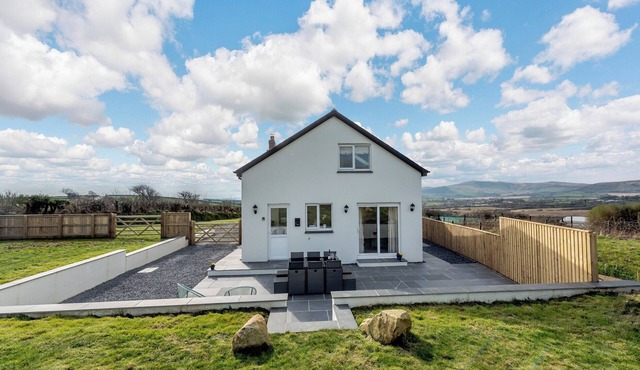 3 bedroom accommodation in Hebron, near Narberth