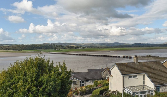 3 bedroom accommodation in Arnside