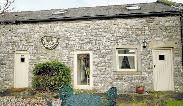 3 bedroom accommodation in Over Haddon, near Bakewell