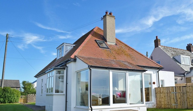 3 bedroom accommodation in Beadnell