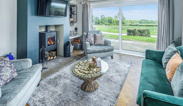 3 bedroom accommodation in Bellshill, near Bamburgh