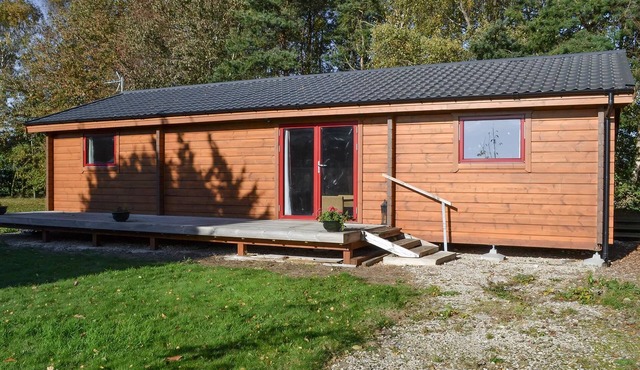 3 bedroom accommodation in Carlton