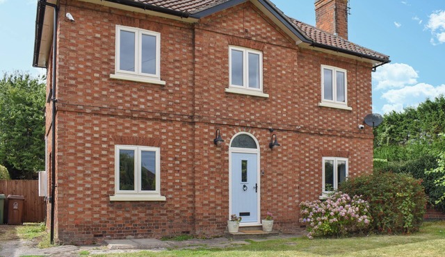 3 bedroom accommodation in Eakring