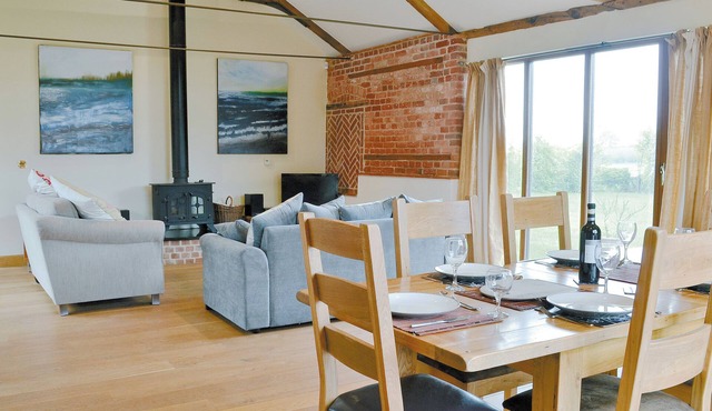 3 bedroom accommodation in Sculthorpe, near Fakenham