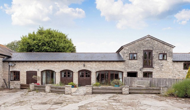 3 bedroom accommodation in Osmington, near Weymouth