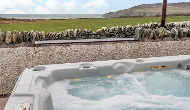 3 bedroom accommodation in Penrhos Feilw, near Trearddur Bay