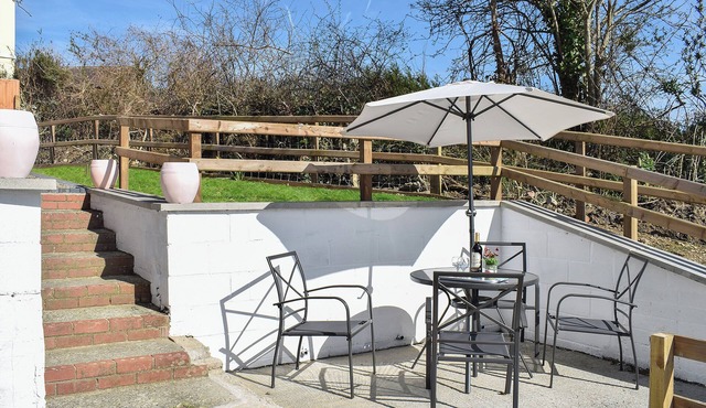 3 bedroom accommodation in Llanarth, near New Quay