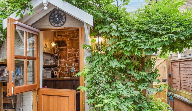 3 bedroom accommodation in Two Dales, near Matlock