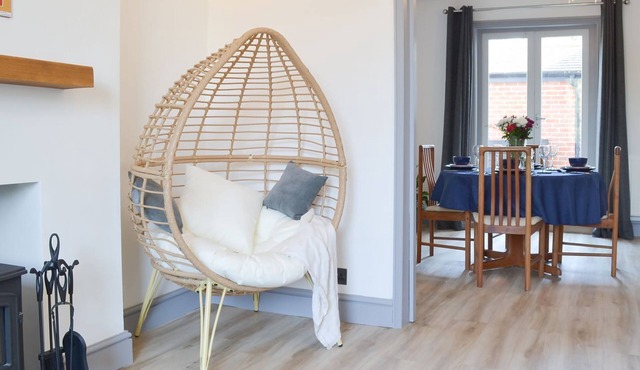 3 bedroom accommodation in Colwall, near Ledbury