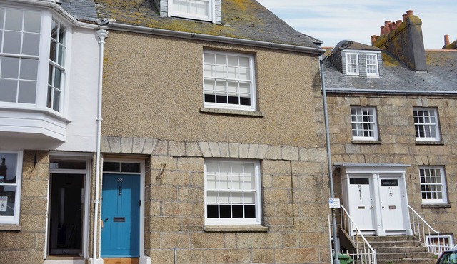 3 bedroom accommodation in Penzance