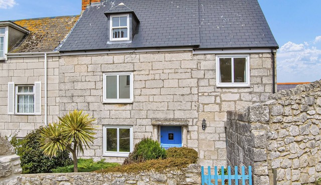 3 bedroom accommodation in Portland