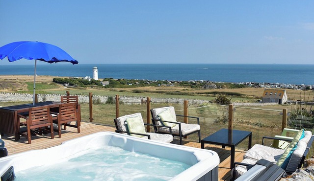 3 bedroom accommodation in Portland, near Weymouth