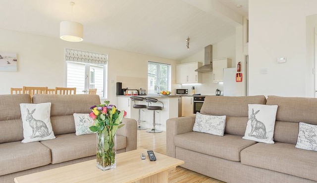3 bedroom accommodation in Carnmenellis, Nr Falmouth