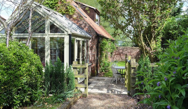 3 bedroom accommodation in Bielby, near York