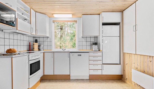 3 bedroom accommodation in Ans By