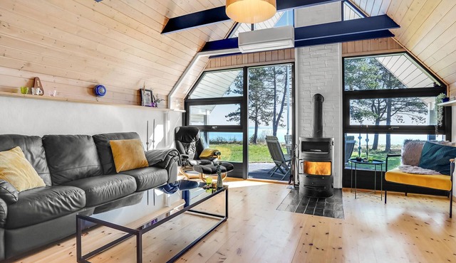 3 bedroom accommodation in Højslev