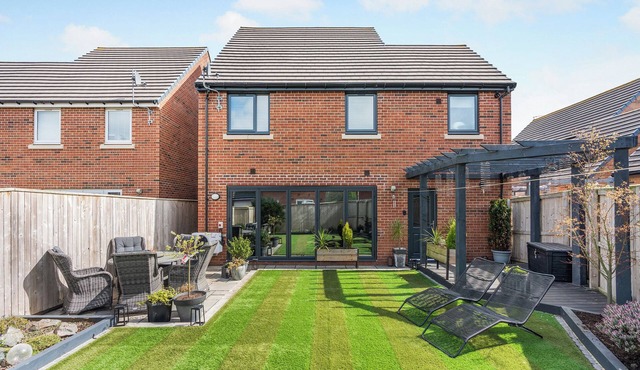 3 bedroom accommodation in Blyth