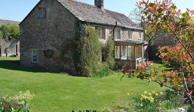 3 bedroom accommodation in Icomb, near Stow-on-the-Wold