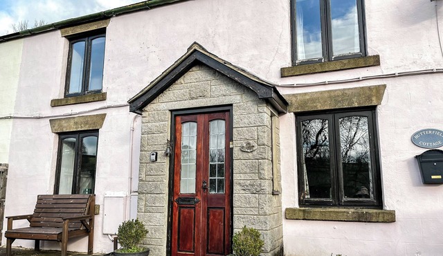 3 bedroom accommodation in Tideswell, near Buxton
