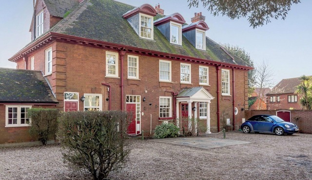 3 bedroom accommodation in Cromer