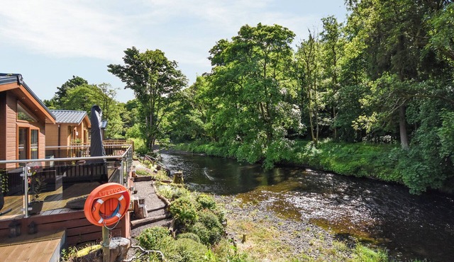 3 bedroom accommodation in Dollar