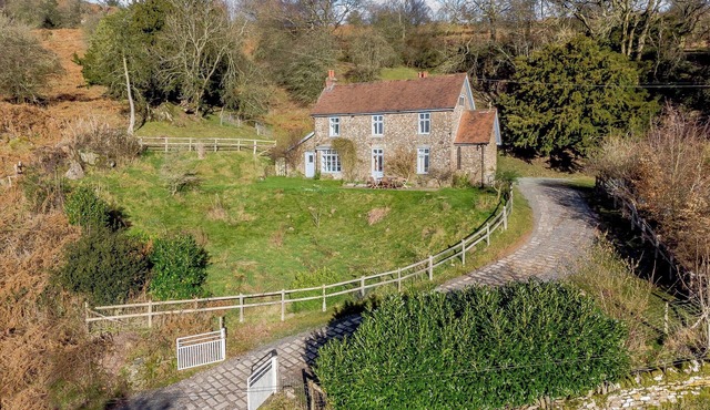 3 bedroom accommodation in Garway