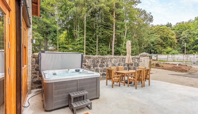 3 bedroom accommodation in Huntly