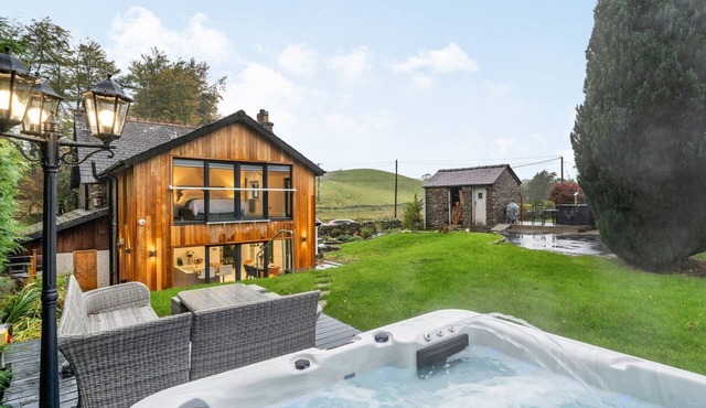 3 bedroom accommodation in Endmoor, Near Kendal