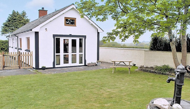 3 bedroom accommodation in Nebo, near Aberaeron