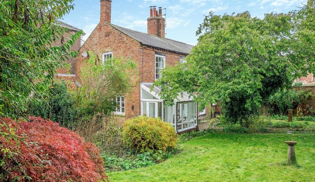 3 bedroom accommodation in Louth