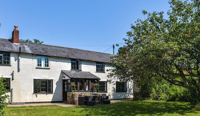 3 bedroom accommodation in Wyson, near Ludlow