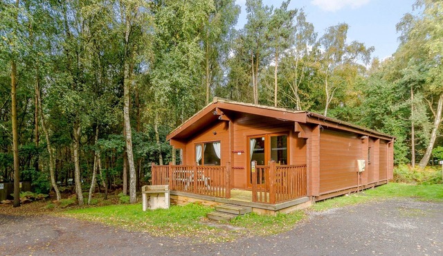 3 bedroom accommodation in Sherwood Forest, Rufford