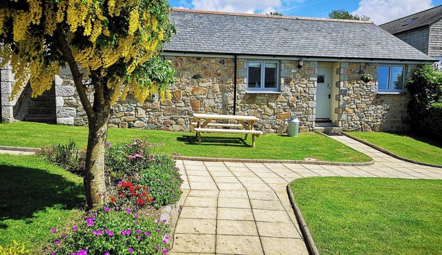 3 bedroom accommodation in Mawla, near Porthtowan