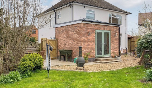 3 bedroom accommodation in Rugby